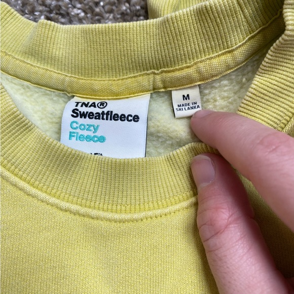 Aritzia TNA Sweat Fleece Cozy Fleece Perfect Crewneck - Picture 3 of 4